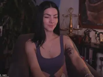 Chaturbate Watch Live Sex Cams of hollylinder_