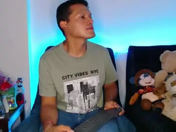 Chaturbate Free Porn Cam of littledicklatin