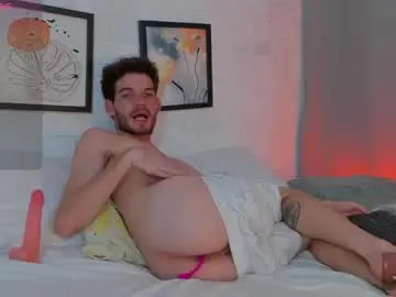 Chaturbate Free Live Porn of mateo_hunter