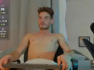 Chaturbate Live Sex Cam of mateo_hunter