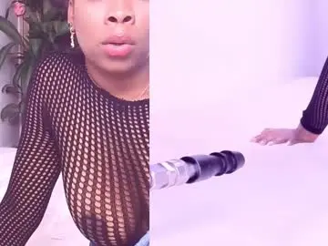 Chaturbate Adult Webcam of sophialovers01