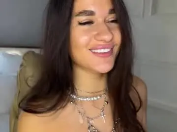Chaturbate Watch Live Sex Cams of urlillshy