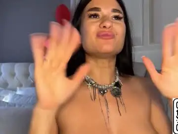 Chaturbate Adult Video Chat of urlillshy