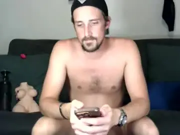 Chaturbate Free Live Porn of dadgoeswild