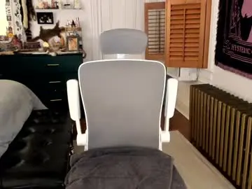 Chaturbate Live Sex Cam of eve003300