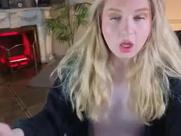 Chaturbate Live Sex Cam of jes_solar