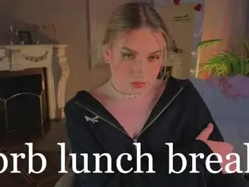 Chaturbate Live Sex Cam of jes_solar