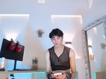 Chaturbate Sex Cam of jullian_ricci