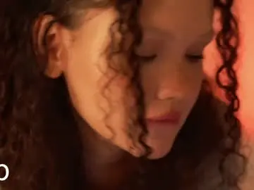 Chaturbate Best live sex cam show of lilicapie