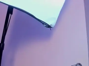 Chaturbate Live Sex Cam of luciana_jons