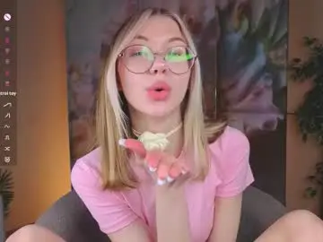 Chaturbate Watch Live Sex Cams of odelyncure