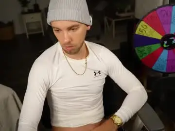Chaturbate Free Porn Cam of troy_greenxo