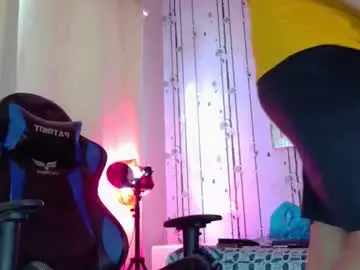 Chaturbate Live Sex of alphadrip