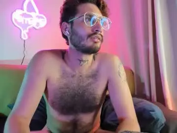 Chaturbate Live Porn of axel_giracr