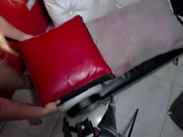 Chaturbate Nude Webcam of blow2job_lat