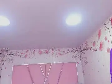 Chaturbate Live Sex Cam of kendal_busgter