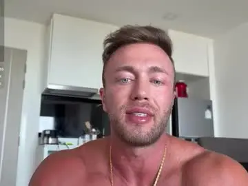 Chaturbate Live Porn of leon_lovefitness