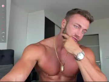 Chaturbate Best live sex cam show of leon_lovefitness