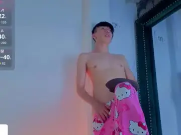 Chaturbate Live Sex Cam of levi_ackermann1