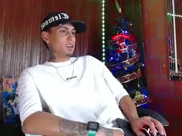 Chaturbate Live Porn of liiaam_lee_