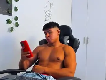 Chaturbate Free Live Porn of oliver_bray