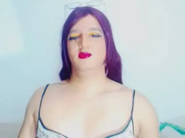 Chaturbate Live Sex Cam of sophiehillsxo