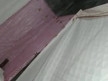 Chaturbate Live Sex Cam of urlovely_ariana