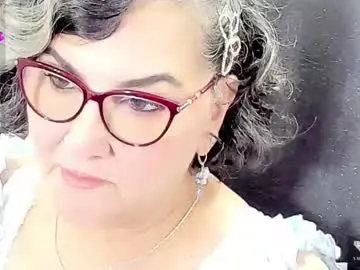Chaturbate Live Sex Cam of cataleya_mom_