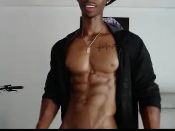 Chaturbate Live Sex Cam of drake_brown_23