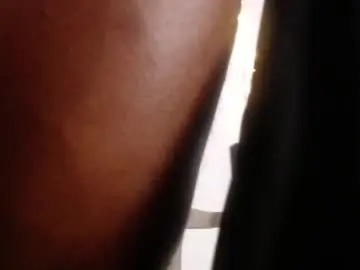 Chaturbate Live Sex of drake_brown_23