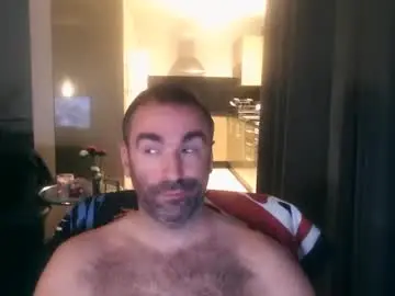 Chaturbate Live Sex Cam of bensince1984_