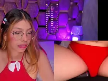 Chaturbate Live Sex Cam of lunaaridi