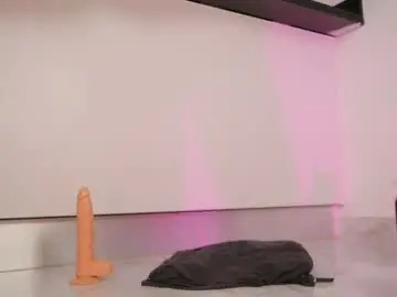 Chaturbate Live Sex of toomuch_wet_