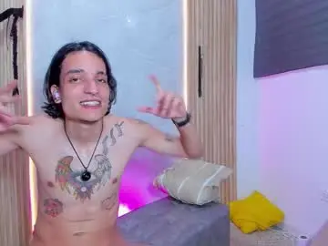 Chaturbate Live Sex of wild_revenge