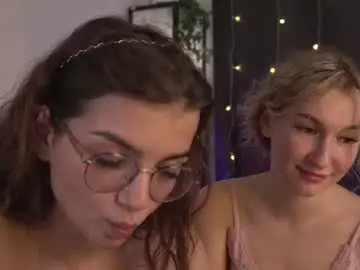 Chaturbate Free Porn Cam of huba_booba