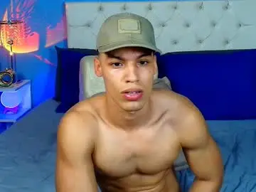 Chaturbate Nude Webcam of klaton__