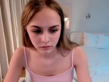 Chaturbate Free Porn Cam of leviavillat