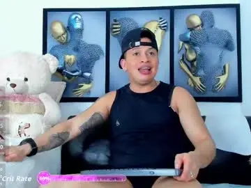 Chaturbate Free Porn Cam of angeline_focus