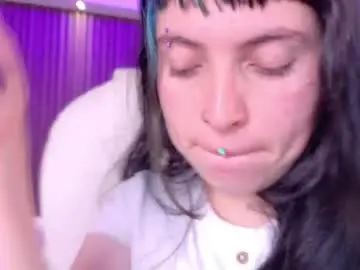 Chaturbate Best live sex cam show of lucy_smith7