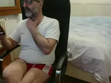 Chaturbate Best live sex cam show of new_simi_74