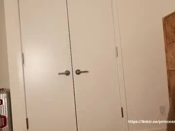 Chaturbate Live Sex Cam of princessandthepea_