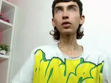 Chaturbate Live Sex of ttimy_x_boy