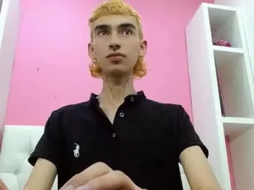 Chaturbate Adult Video Chat of ttimy_x_boy