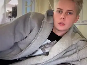 Chaturbate Sex Cam of danny_love01