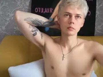Chaturbate Sex Chat of danny_love01