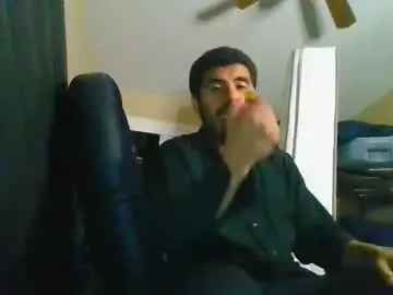 Chaturbate Sex Cam of johnnyemonleos