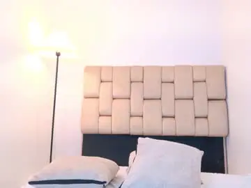 Chaturbate Adult Video Chat of katia_moree