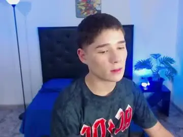 Chaturbate Adult Video Chat of matiii18