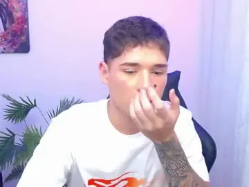 Chaturbate Adult Video Chat of matiii18