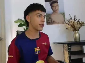 Chaturbate Nude Webcam of russell_adams_